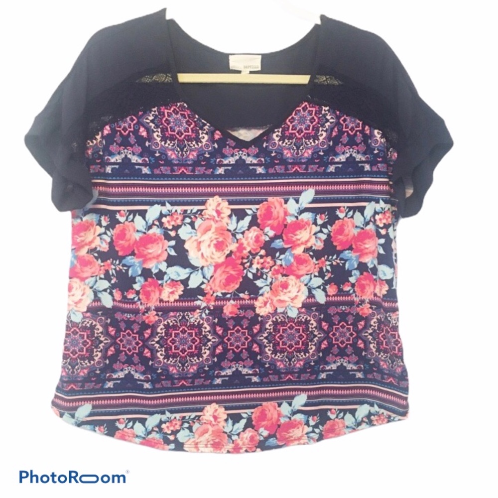 🌷(3/$25) Dept 222 NWOT Navy Floral  SS Large